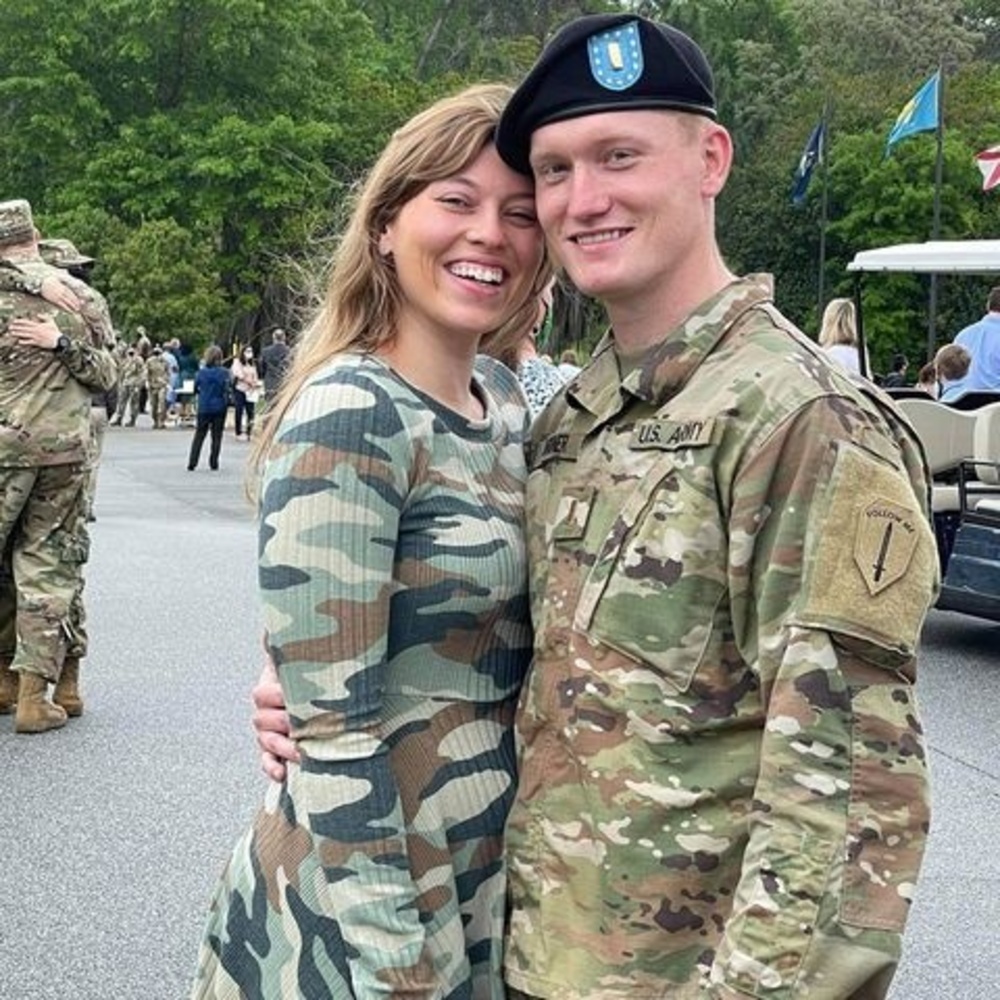 Meet your Posher, Sabrina